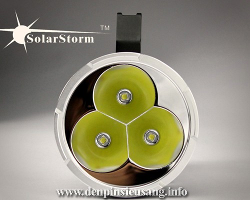 Đèn Pin Solarstom SP03