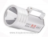 Đèn sạc cầm tay JD-698 sử dụng led XM-L T6 độ sáng cực khủng 1200lm, khả năng chiếu xa lên đến 800m Thông số kĩ thuật đèn JD-698: – Led CREE XML T6 – Độ sáng 1200 lumen – Tuổi thọ led: 100,000h – Chiếu xa 800m – Kích thước: 208mm x 104mm x 113mm – 3 chế độ sáng: Hight / Mid / SOS – Vỏ nhôm , thiết kế kín, chống nước cực […]